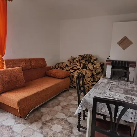 U Cerneho Orla Homestay szállás